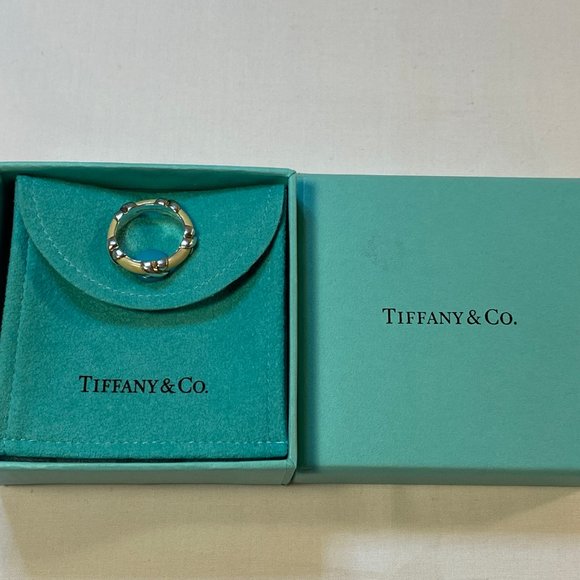 Tiffany & Co. White Enamel Signature X Stack Band Ring size 6 - Picture 12 of 15